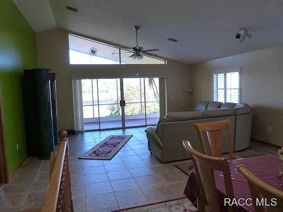 2nd image of 392 NW 14th Pl #390