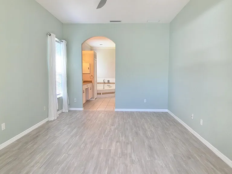 1224 Siesta Key Cir — Photo 19