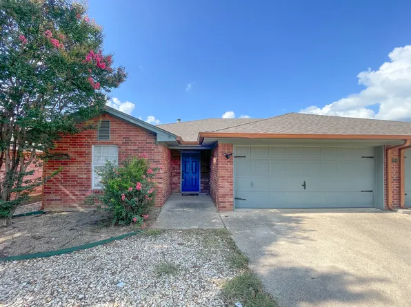 10145 Valencia Dr #A, Waco, TX 76708
