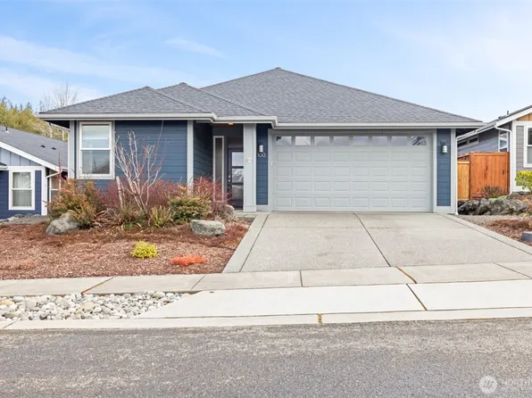 100 Village Green Loop, Sequim, WA 98382