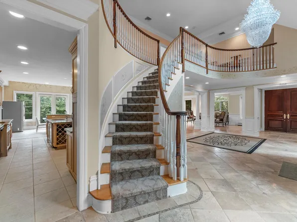 1 Euclid Road image 5 of 50