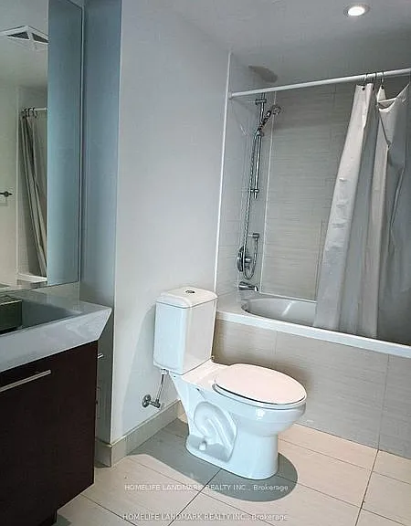 386 Yonge St #4616 — Photo 12