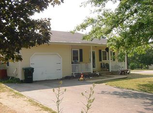 1540 Tekary St, Lebanon, MO 65536