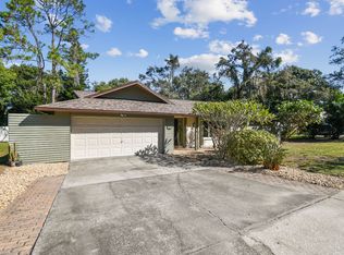 844 Park Ct, Palm Harbor, FL 34683
