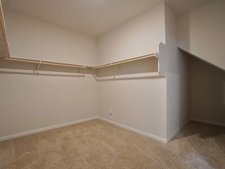115 Bethpage Dr — Photo 23