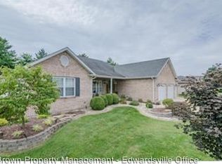 2548 Spyglass Ct, Edwardsville, IL 62025