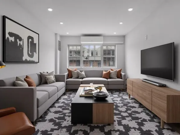 3604 Willett Avenue image 1 of 31