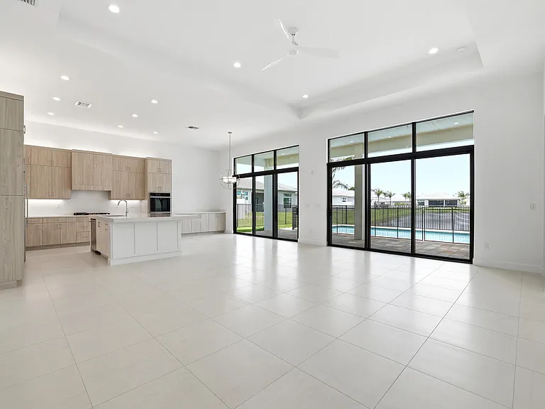9008 Corsican Finch Ct — Photo 11
