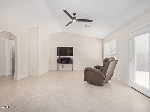 4th image of 2359 E NUNNELEY Court