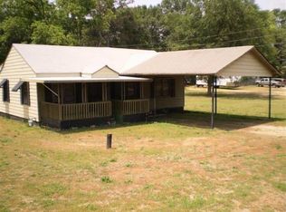 611 Wildwood Dr, Social Circle, GA 30025