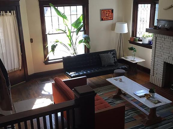 3rd image of 2338 Bellfield Ave