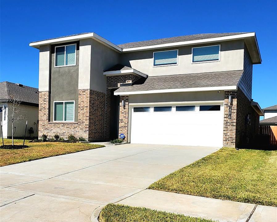1st image of 19018 Norbury Park Ln