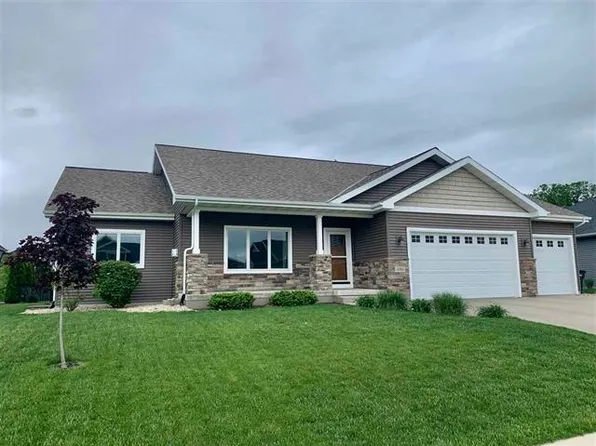 690 Prairie Grass Rd, Oregon, WI 53575