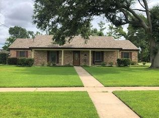 1002 Jefferson Dr, Lake Charles, LA 70605