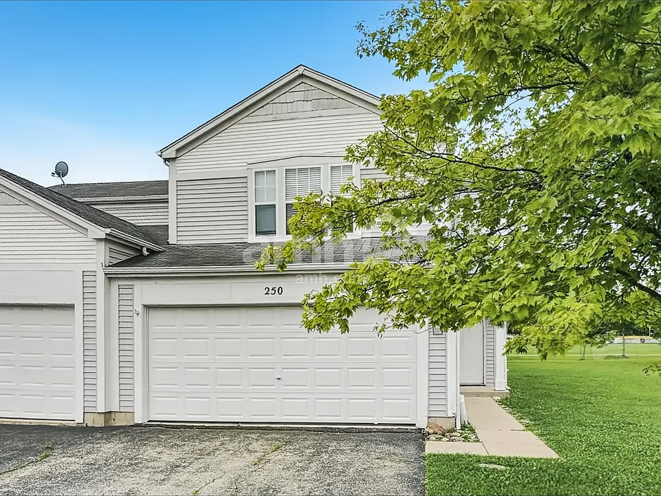 250 Wedgewood Cir