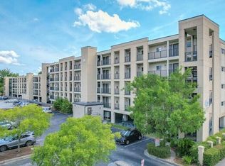 40 Bee St APT 205, Charleston, SC 29403
