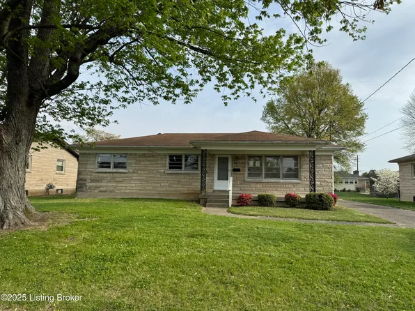 5219 Skylight Dr, Louisville, KY 40258