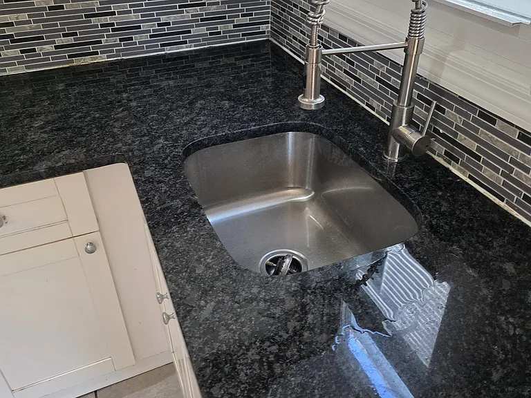 275 Ellis Ave #3 — Photo 13