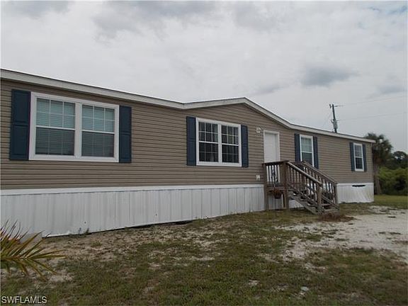 4th image of 13880 Dancy Ave