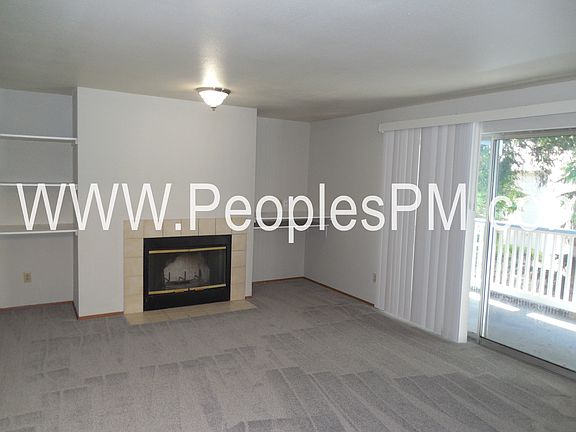 5th image of 902 37th St SE APT 2