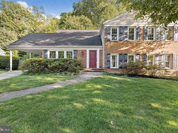 8609 Etta Dr, Springfield, VA 22152