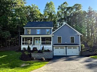 5 James Patten Dr, Sterling, MA 01564