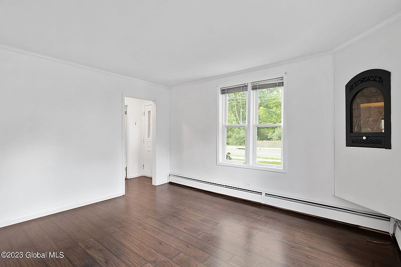 4th image of 234 Main Street