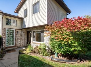 101 N Orr Dr APT 6, Normal, IL 61761