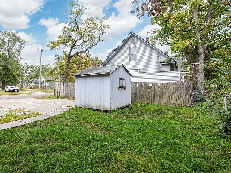 2991 Holdrege St — Photo 48