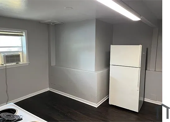 2259 Avenue D #D — Photo 9