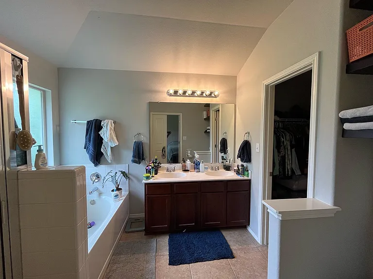 4504 Tiddle Ln — Photo 30