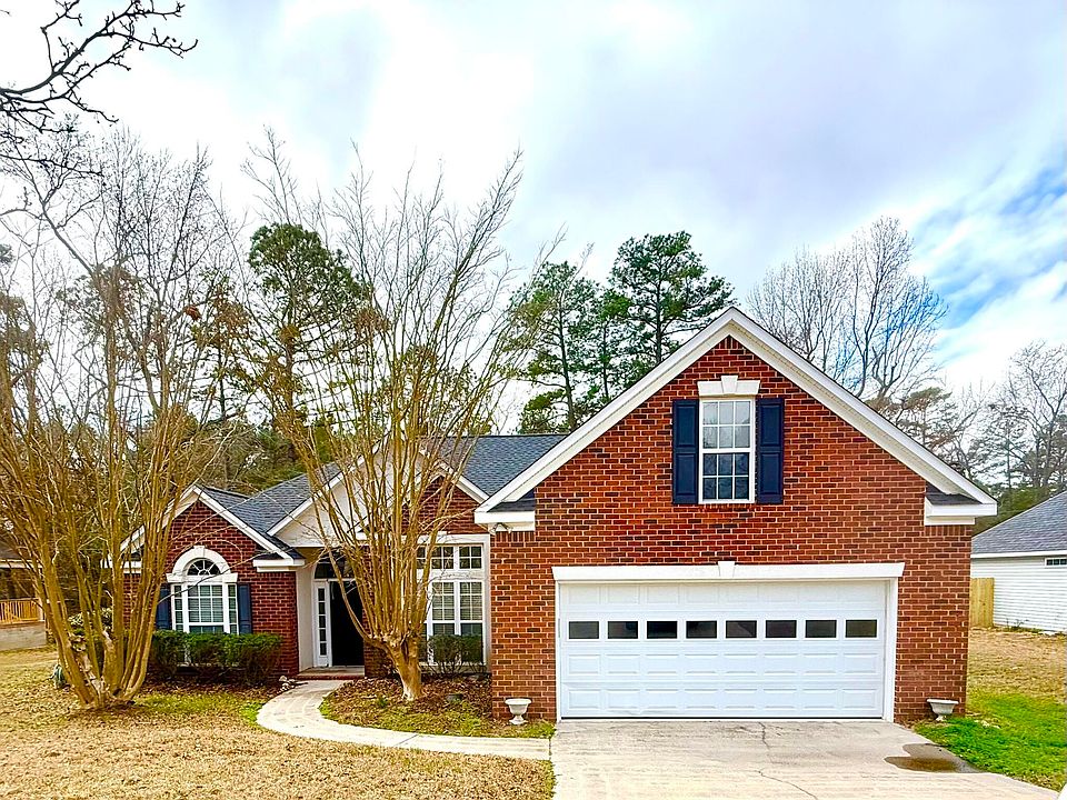 1st image of 352 Saint Julian Pl