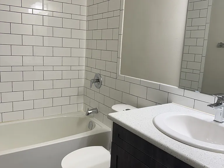 7 Albert St #116 — Photo 18
