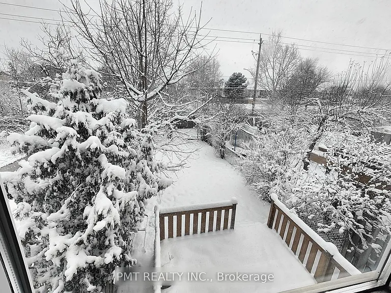 73 Greene Dr — Photo 21