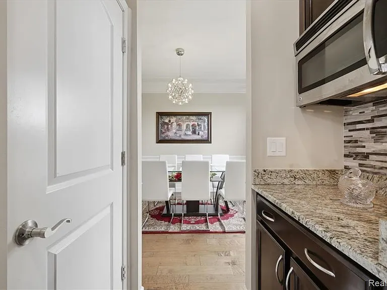 4810 E Stonegate Cir — Photo 19