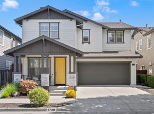 1730 Calle Ranchero Dr, Petaluma, CA