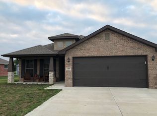 809 Nicholas Ln, Carl Junction, MO 64834