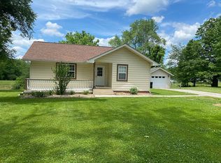 230 Grave Hill Rd, Oneida, TN 37841