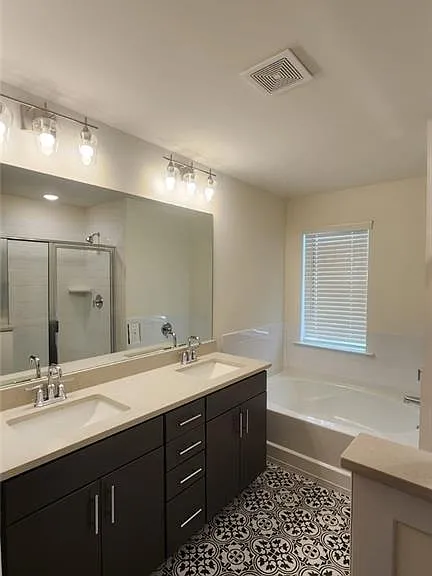 300 Auburn Valley Way — Photo 22