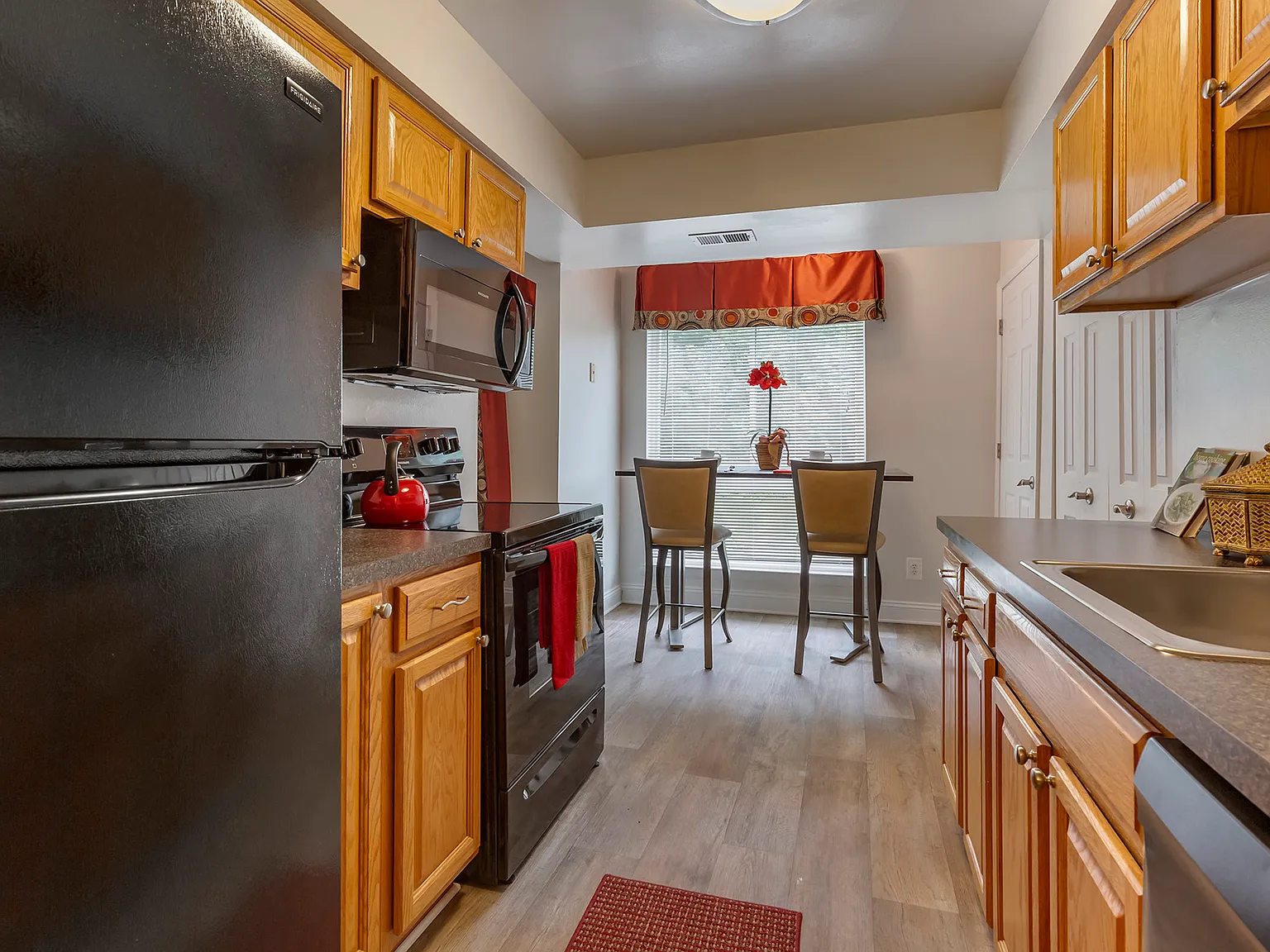 The Apartments at The Sycamores — Photo 3