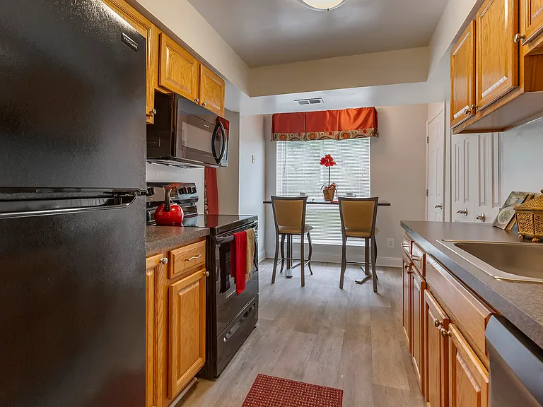 The Apartments at The Sycamores — Photo 10