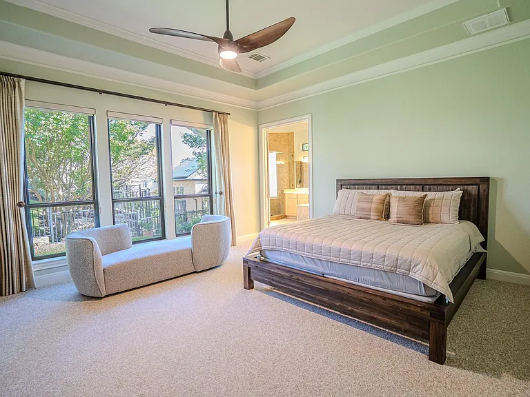 309 Aria Dr — Photo 17