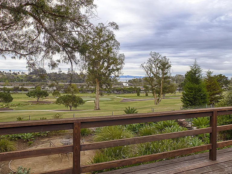 556 Scenic Dr — Photo 20
