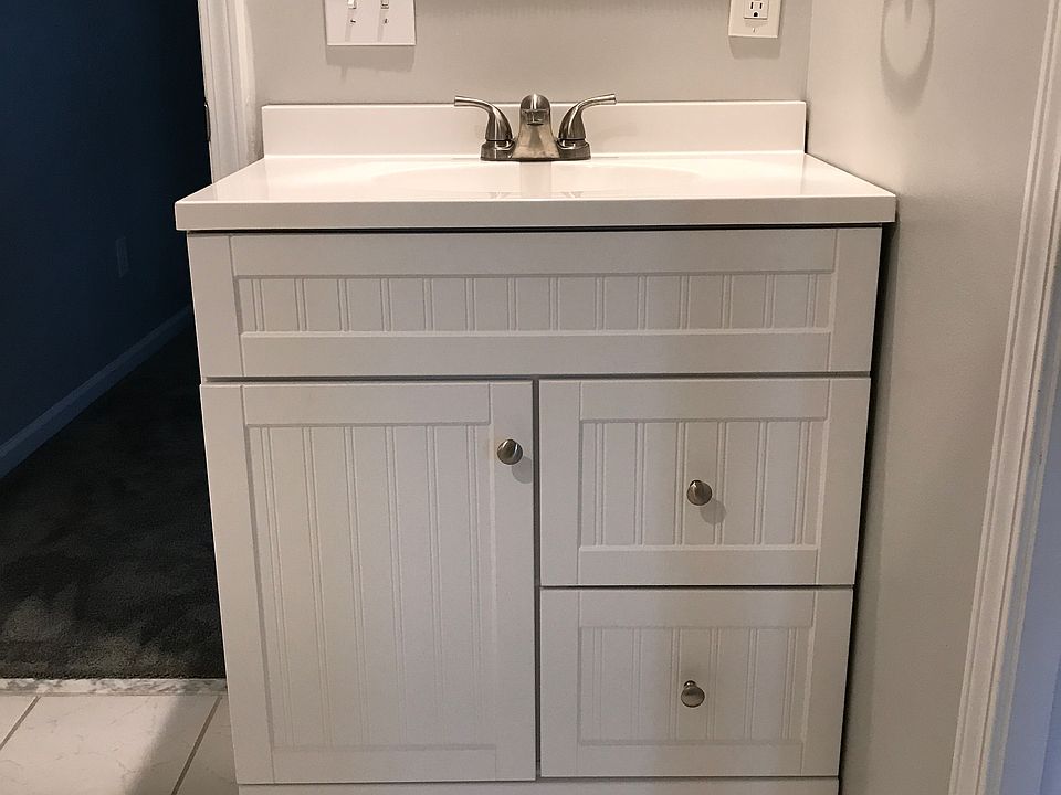 Vanity Upgrade down/bath