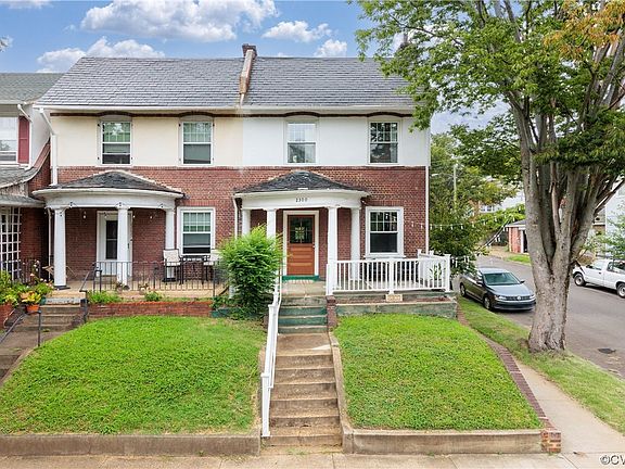 3rd image of 2300 Maplewood Ave