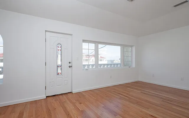 Rented by Keller Williams Realty NYC Group | media 20