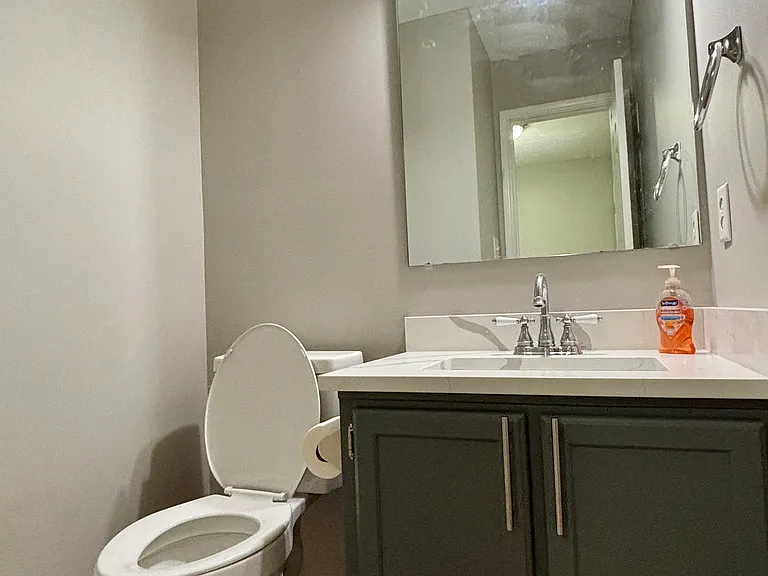 6086 Southbay Dr — Photo 8