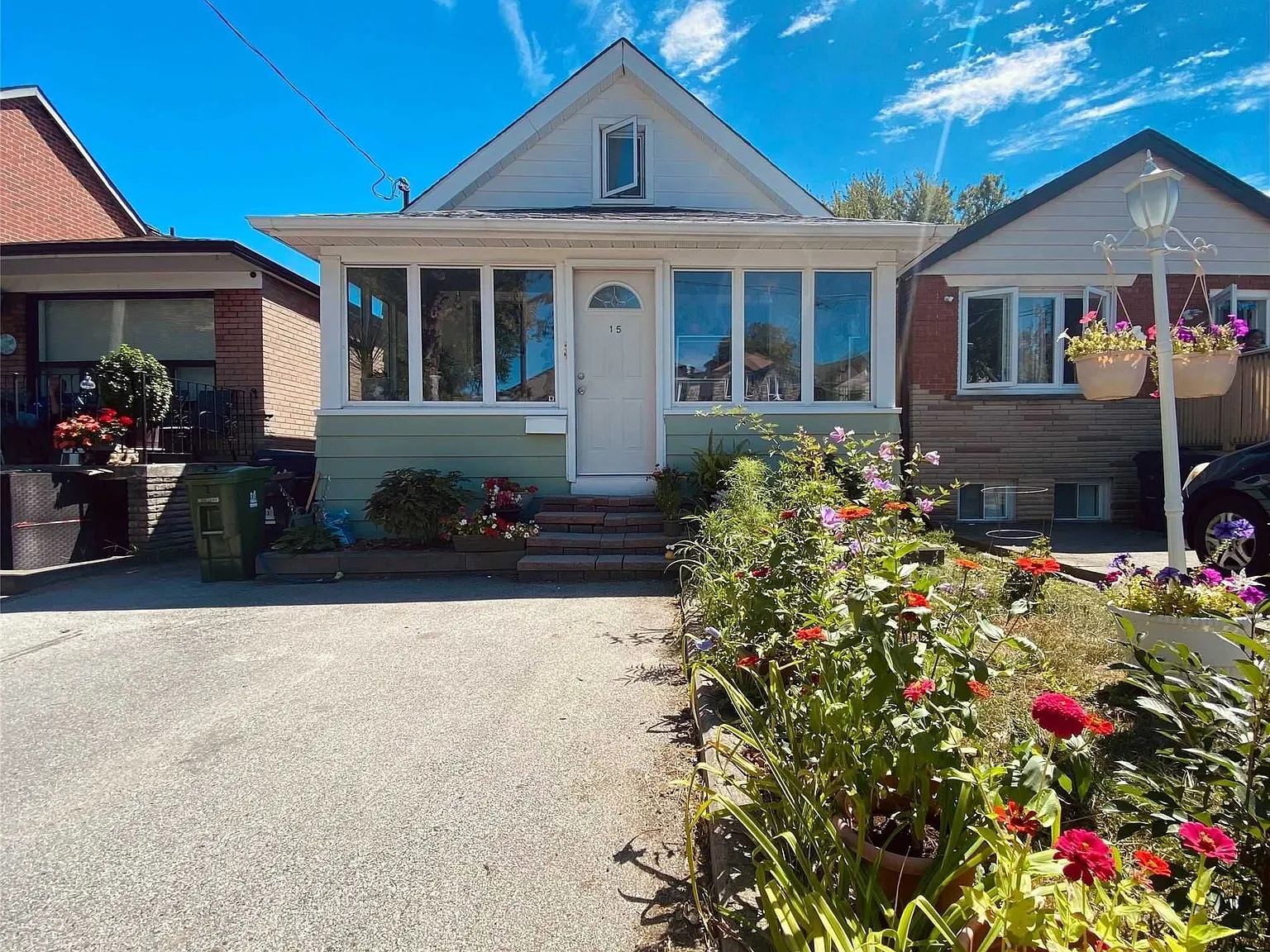 3 bed, $2,695 — Photo 3