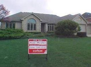 13305 W Choctaw Trl, Homer Glen, IL 60491