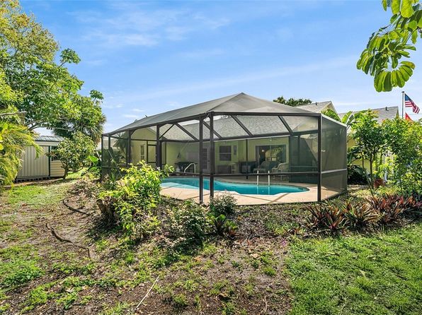 192 Delaware Ave, Sebastian, FL 32958